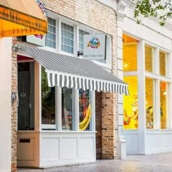 GOPLUS Store Banne Auvent Manuel Rétractable Avec Manivelle En Aluminium Et Polyester, Imperméable, Résistant Aux UV, Pour Terrasse, Bistro, Balcon, Imperméable,300X250CM (Gris-Blanc) -Tente de réception Soldes 40251910 2